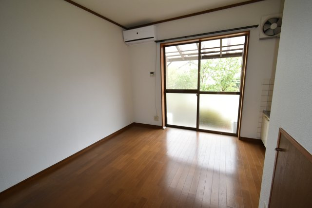 【居間・リビング】 | コーポ北野