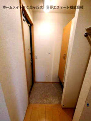【玄関】 | エヴァンタイユ羽衣B棟 | ※イメージ　同物件別号室の写真