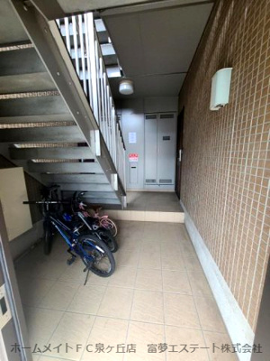 【ロビー】 | エヴァンタイユ羽衣B棟