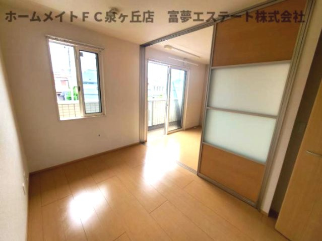 【洋室】 | エヴァンタイユ羽衣B棟 | ※イメージ　同物件別号室の写真