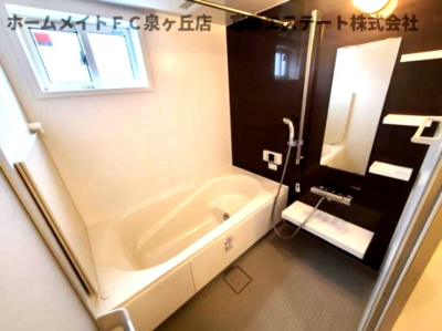 【浴室】 | エヴァンタイユ羽衣B棟 | ※イメージ　同物件別号室の写真