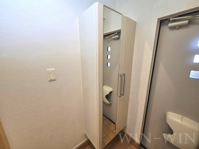シャインの玄関