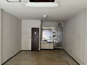 草津市東矢倉２丁目の店舗一部の内装|内装です