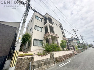 リノ逆瀬川の外観