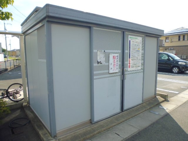 オランジュAのその他共用部分|敷地内ゴミＳＴ。