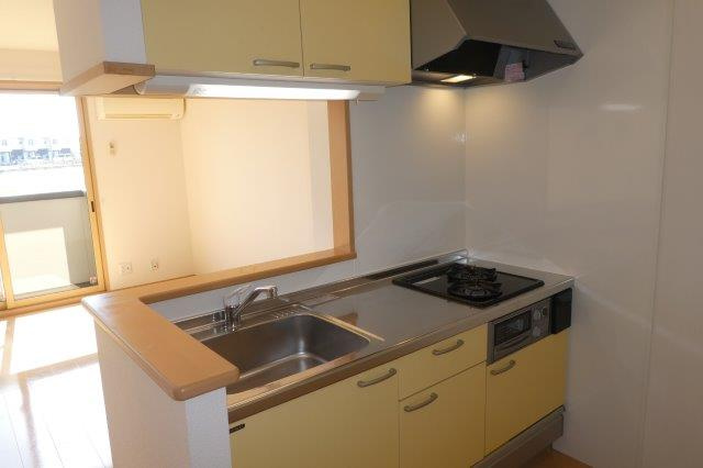 オランジュAのキッチン|2口ガスコンロ付きシステムキッチン