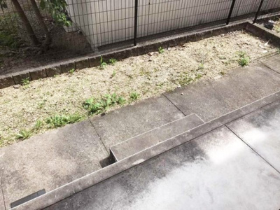 【庭】 | ロイヤルヴィレッジＢ棟