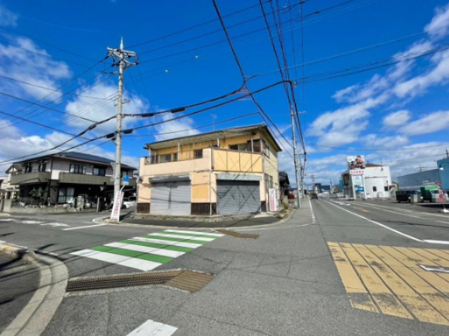 守山市水保町　建築条件無し売土地の前面道路含む現地写真
