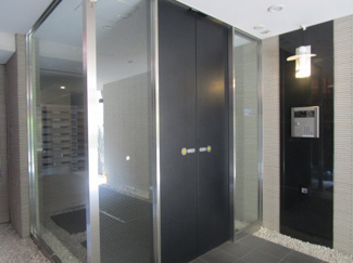 【エントランス】 | ＳＫ－ＯＮＥ市ヶ谷 | オートロック