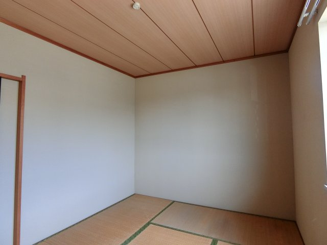 コーポジュンの和室