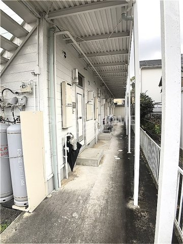 【エントランス】 | メゾン川口 | 清潔なエントランスです