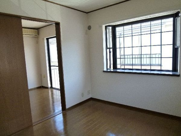 メゾンアリュール