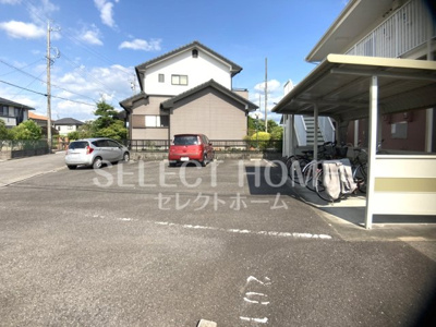 【駐車場】 | グランドスネイル | 駐車場です