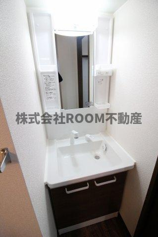 ルミナス下川東の独立洗面台|独立洗面化粧台付き