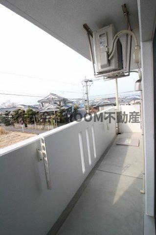 ルミナス下川東のバルコニー|バルコニーからの眺めを楽しみながら食事をしませんか