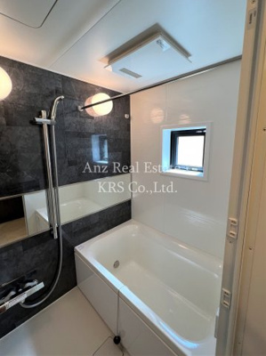 【浴室】 | シーズンフラッツ阿波座 | 窓があって通気性を確保！