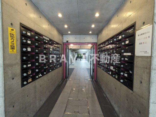 グランドメゾン西心斎橋 BRAVI不動産のロビー