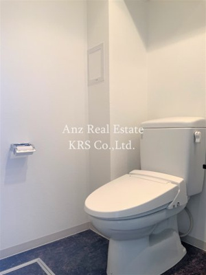 【トイレ】 | アプリーレ京町堀 | 冬場での使用や清潔好きの方にうれしい温水洗浄便座♪