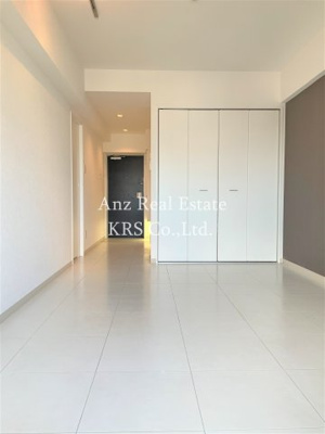 【居間・リビング】 | アプリーレ京町堀 | 広々8帖の洗練されたお部屋です♪