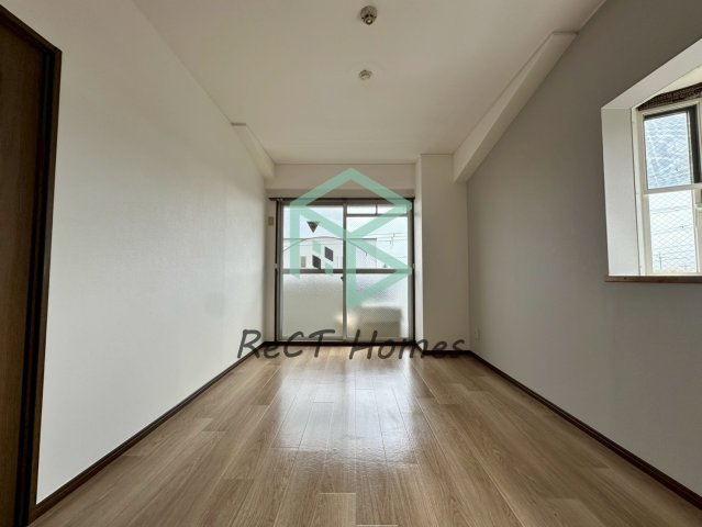 ジョイタウンの居間・リビング