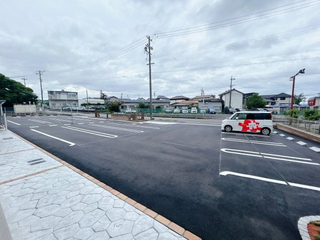 フィオリーレ・アノ　Ⅰの駐車場