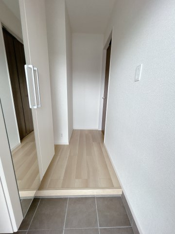 フィオリーレ・アノ　Ⅰの玄関