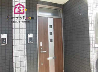 【エントランス】