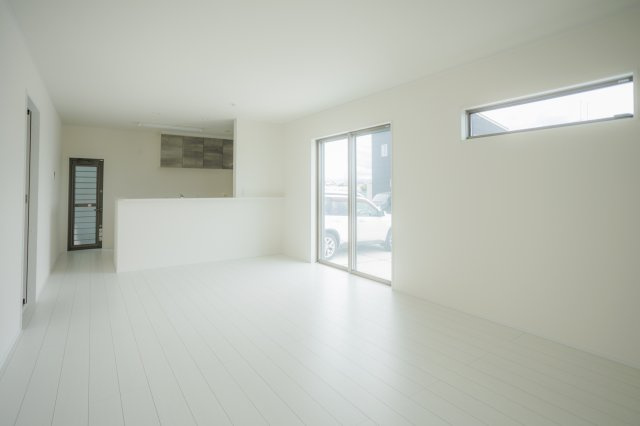 【居間・リビング】 | いろどりアイタウン南区八分字町　1号棟