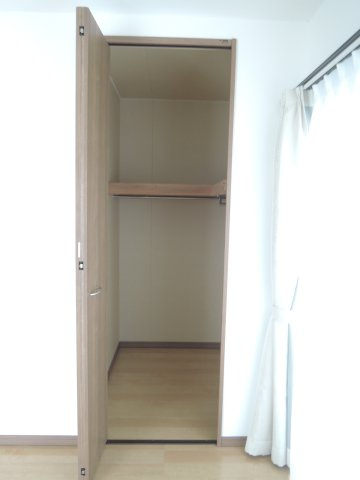 三軒茶屋1丁目邸宅の収納