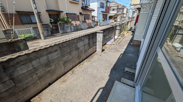 【バルコニー】