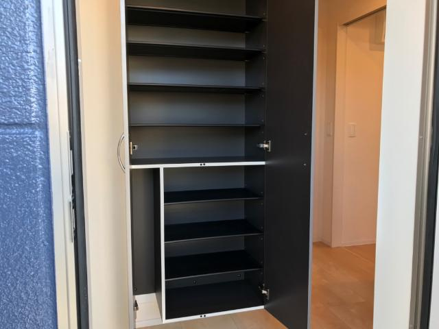 メゾン　グランデの収納|下駄箱