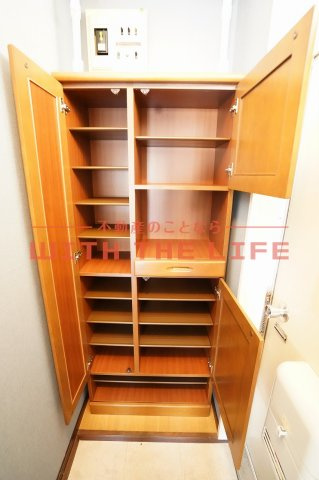 宮前コーポ【キャッシュバック対象物件】の収納|便利な収納スペースです