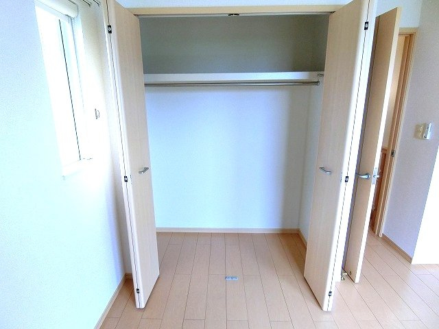 グランサンセールの収納|※今回募集のお部屋に小窓はありません。