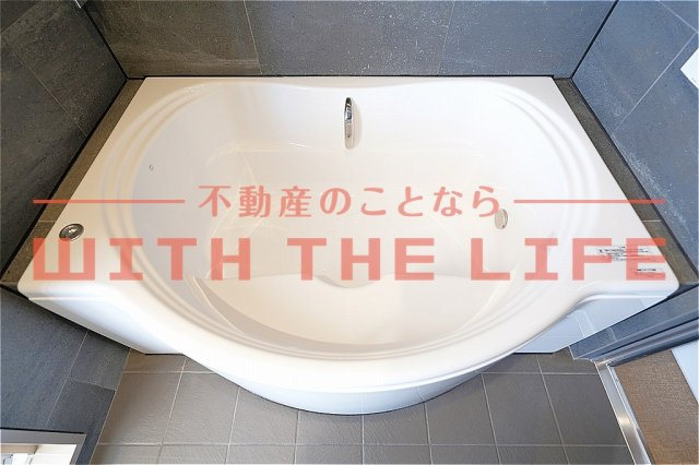くるめくらす花畑【キャッシュバック対象物件】の浴室|落ち着いた空間のお風呂です
