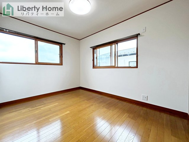 阿見町岡崎３丁目　中古戸建の寝室