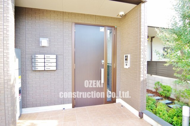 LUPINUS GARDENのエントランス