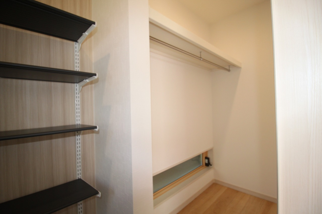 いの町枝川　中古戸建　（未入居物件）の収納|玄関収納