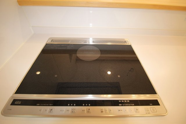 いの町枝川　中古戸建　（未入居物件）のキッチン|ＩＨクッキングヒーター