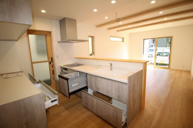 いの町枝川　中古戸建　（未入居物件）のキッチン|食器洗浄乾燥機