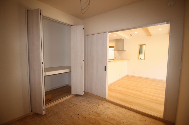 いの町枝川　中古戸建　（未入居物件）の和室|1Ｆ　4.5帖