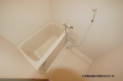 【浴室】 | アプリコット | 別号室の写真になります。現況優先。