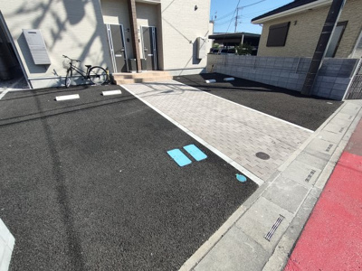 【駐車場】 | ヴェルジェ | 車をお持ちの方に嬉しい駐車場付きの物件です