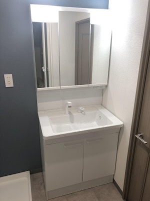 【洗面所】 | アーサー大橋リベックス | 別号室の写真になります。現況優先。