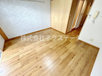 【居間・リビング】 | 厚木アザレアビル