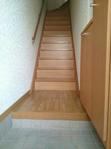 ルート３＆カーサⅡの玄関|収納もある玄関です