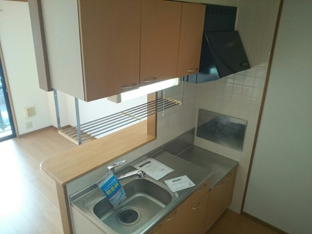 ルート３＆カーサⅡのキッチン|使いやすいキッチンです