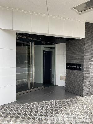 【エントランス】 | アクサス新宿戸山（AXAS新宿戸山）