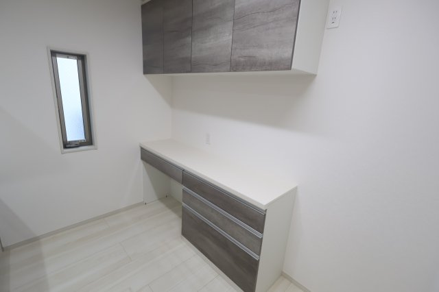 【キッチン】 | 《仲介手数料無料》浦和区大東２丁目11-44(3号棟)新築一戸建ていろどりアイタウン | 撮影日 2025年10月16日 13:30 曇り