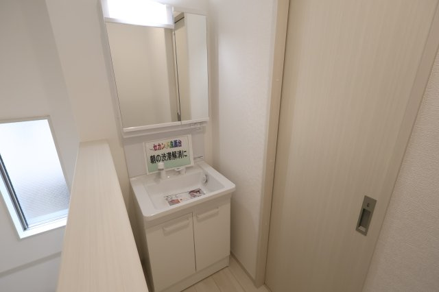 《仲介手数料無料》浦和区大東２丁目11-44新築一戸建ていろどりアイタウンのバルコニー|撮影日 2025年10月16日 13:30 曇り