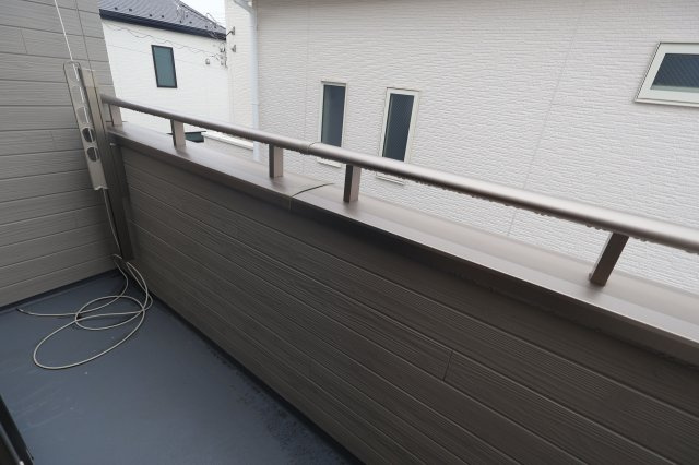 《仲介手数料無料》浦和区大東２丁目11-44新築一戸建ていろどりアイタウンのバルコニー|撮影日 2025年10月16日 13:30 曇り